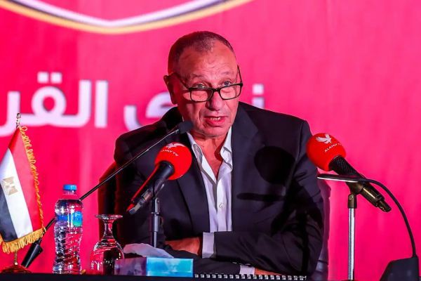 محمود الخطيب يضع خارطة طريق الأهلي: ستاد الشيخ زايد هو الأولوية.. و"لا نقبل في القلعة الحمراء سوى بالألقاب"..
