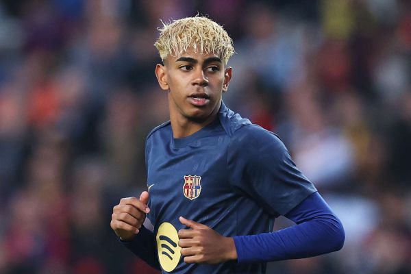 برشلونة يفجع جماهيره بغياب يامال لـ أسبوعين إلى ثلاثة